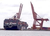 Dovolená s lodí - obchodní přístav Amsterdam